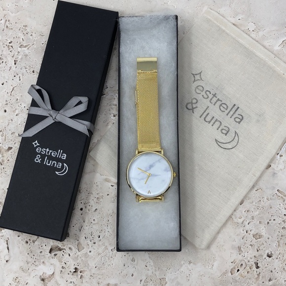 Minimalist Marble Gold Luxury Watch - Picture 7 of 7